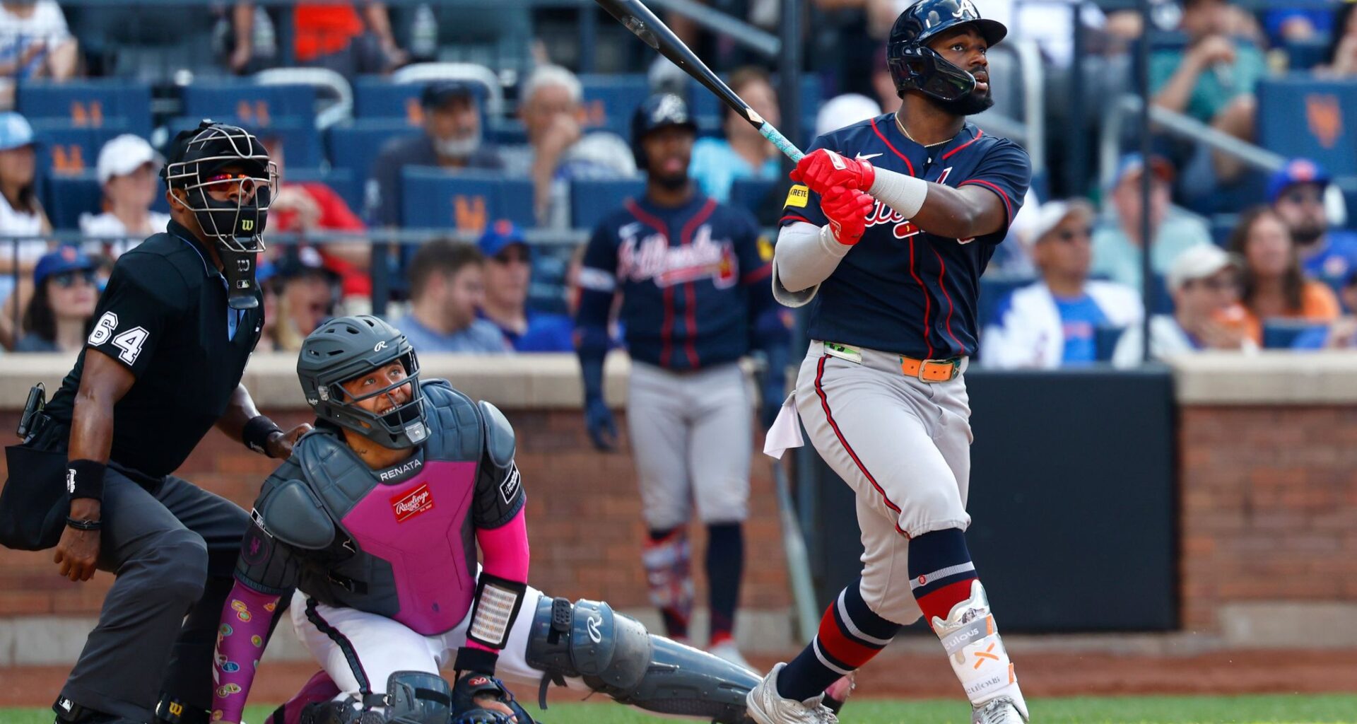 White and Harris lead the Braves to a 3-1 win over the Mets