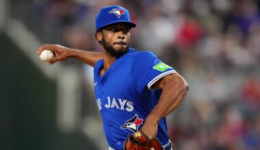 Former Blue Jays 6-Year MLB Veteran Signs With AL Club