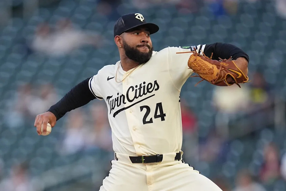 Minnesota Twins starting pitcher Simeon Woods Richardson (24) delivers during the fourth inning of a baseball game against the Miami Marlins Wednesday, May 13, 2026, in Minneapolis. (AP Photo/Abbie Parr)