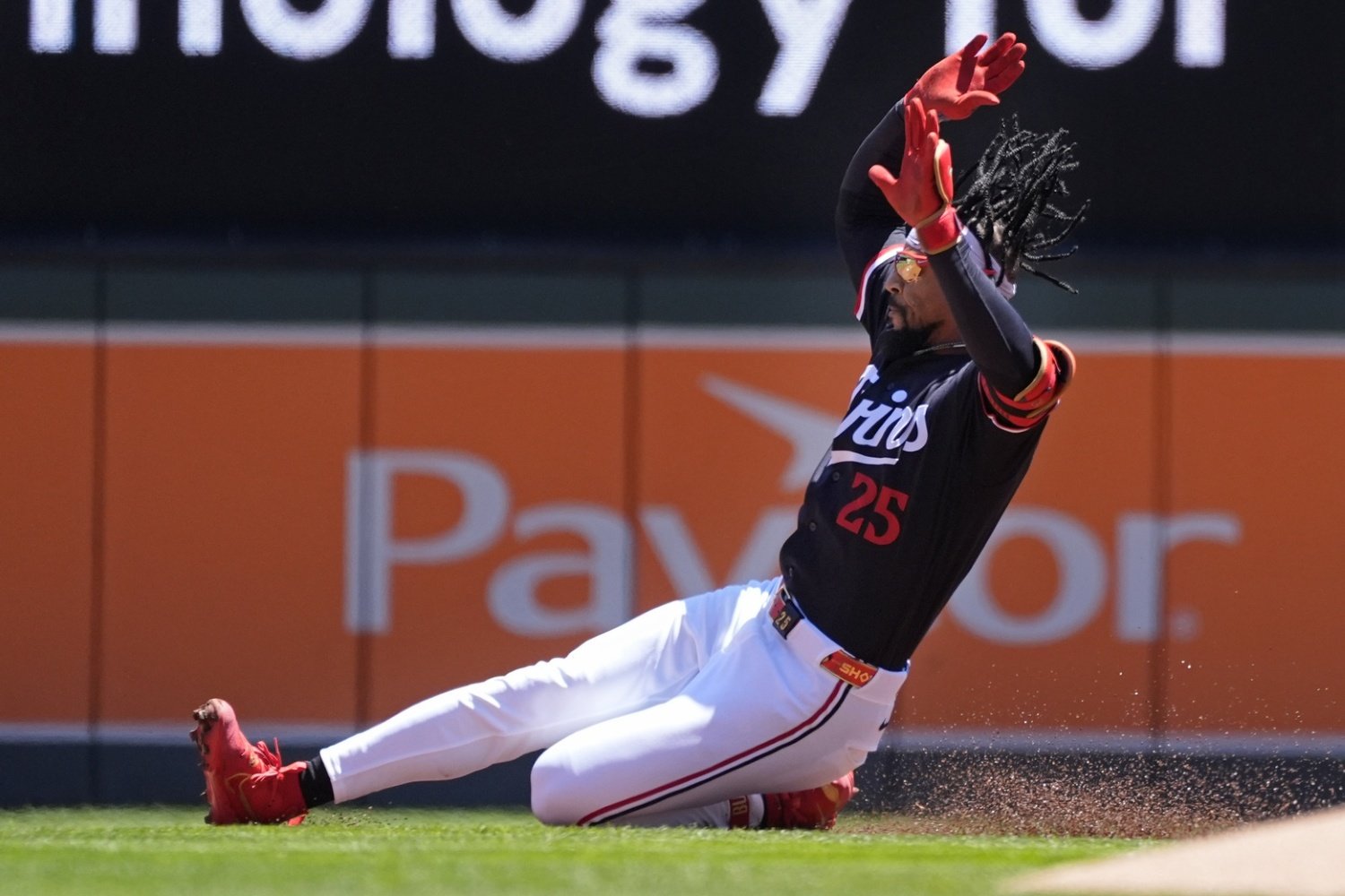 Twins 5, Cardinals 4: Ryan Kreidler Comes Through as Twins Rally to Take Series - Twins