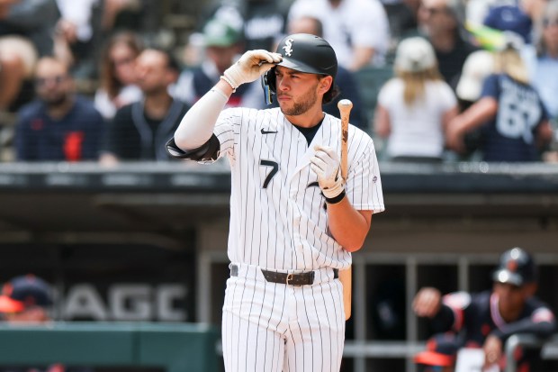 Chicago White Sox first baseman Jacob Gonzalez (7) takes a moment during his at-bat in the fifth inning against the Detroit Tigers at Rate Field on May 31, 2026. (Eileen T. Meslar/Chicago Tribune)
