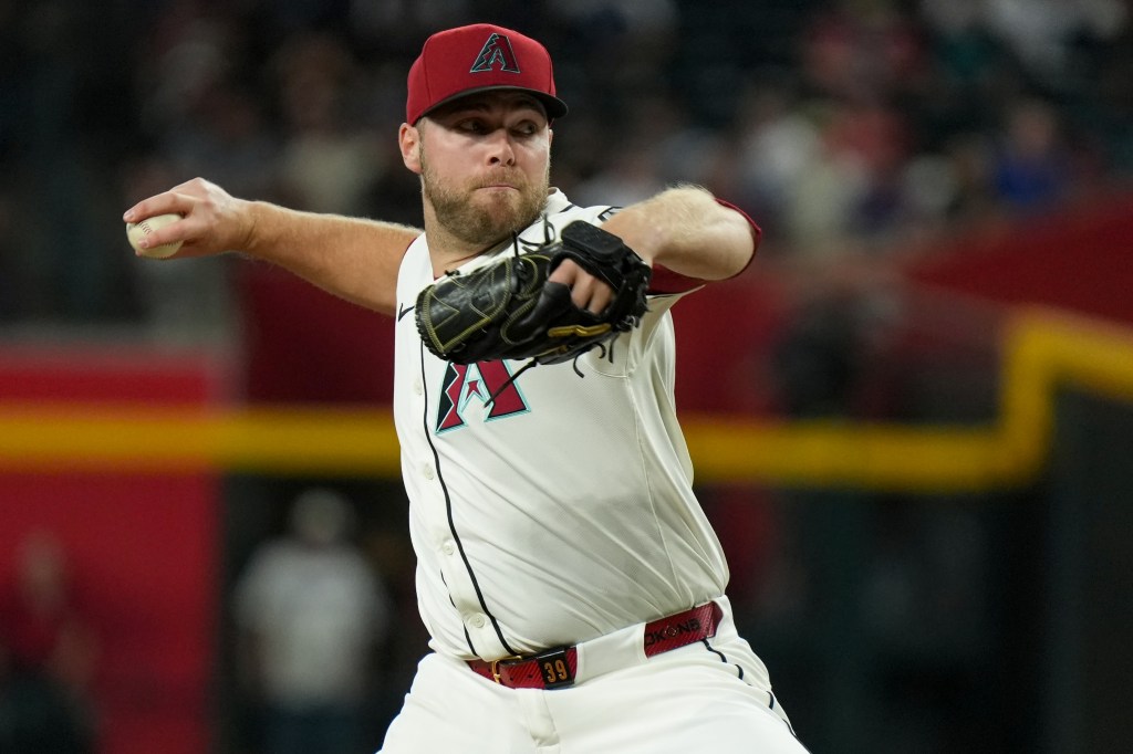 Corbin Burnes #39 of the Arizona Diamondbacks pitches during the game between the Washington Nationals and the Arizona Diamondbacks at Chase Field on Sunday, June 1, 2025 in Phoenix, Arizona. 