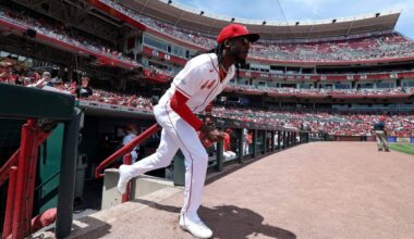 Elly De La Cruz rejoins Reds after 3 weeks nursing hamstring strain