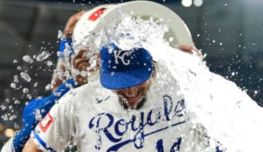 Jac Caglianone homers twice for the Royals in a win over the Rangers