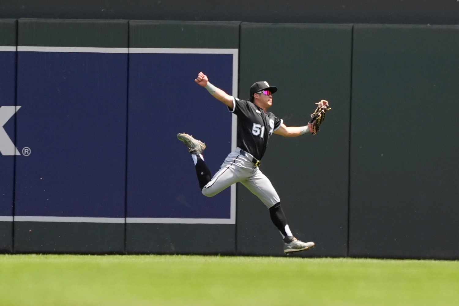 White Sox 8, Twins 0: Twins Get Shut Out For The First Time This Season In Loss To White Sox - Twins