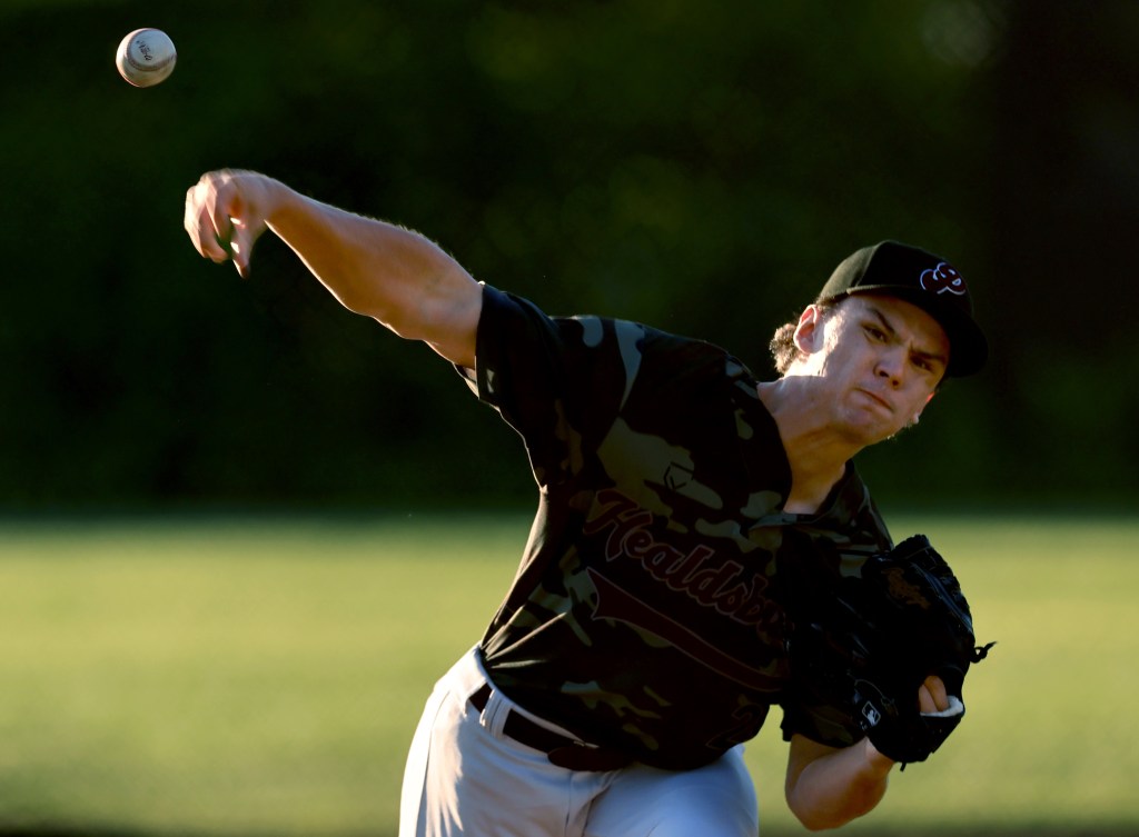 Summer baseball report: Prune Packers fighting for 1st place; Stompers back to .500 in league play – The Press Democrat