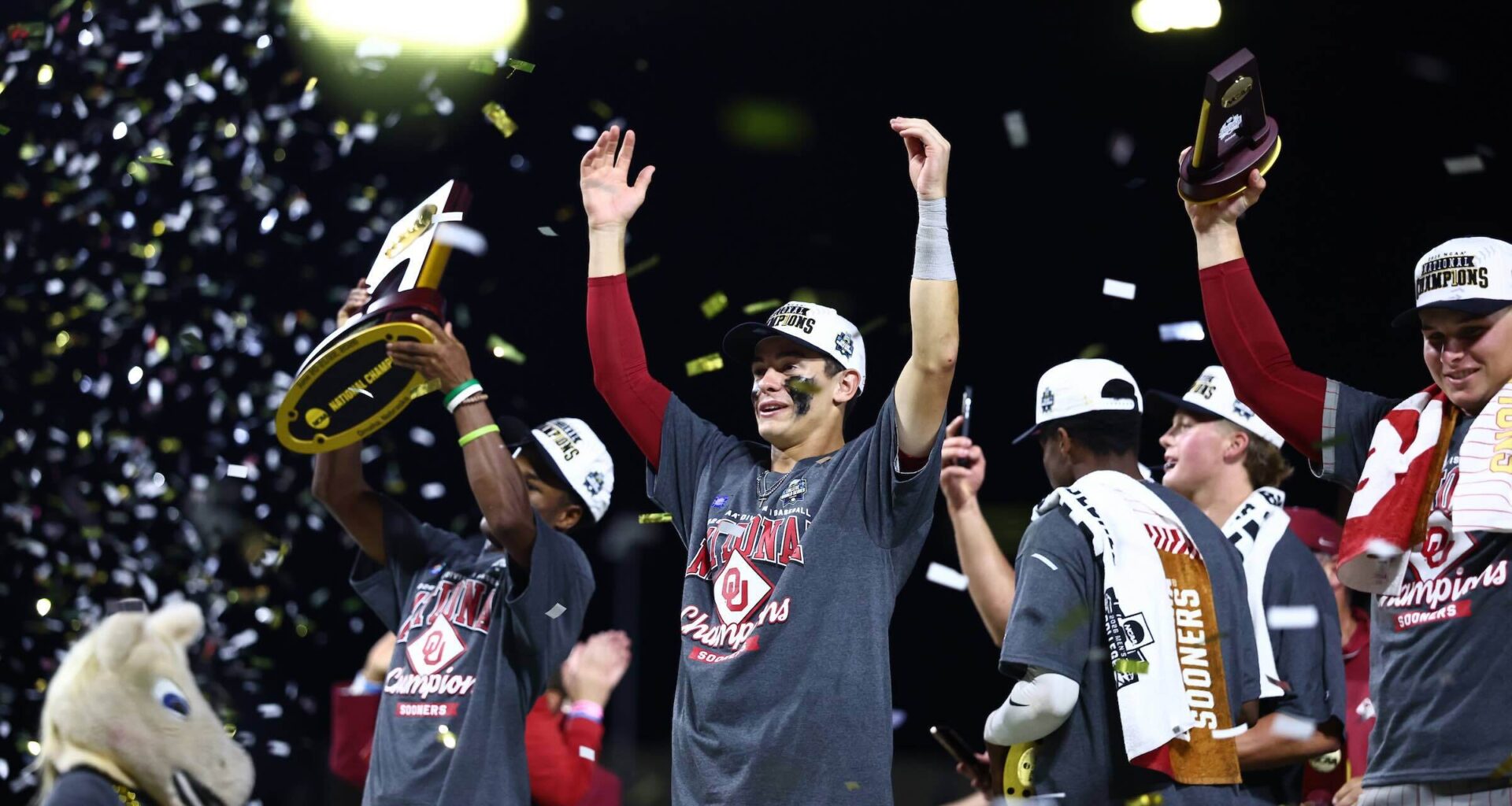 Oklahoma captures third MCWS title, defeating North Carolina 13-2
