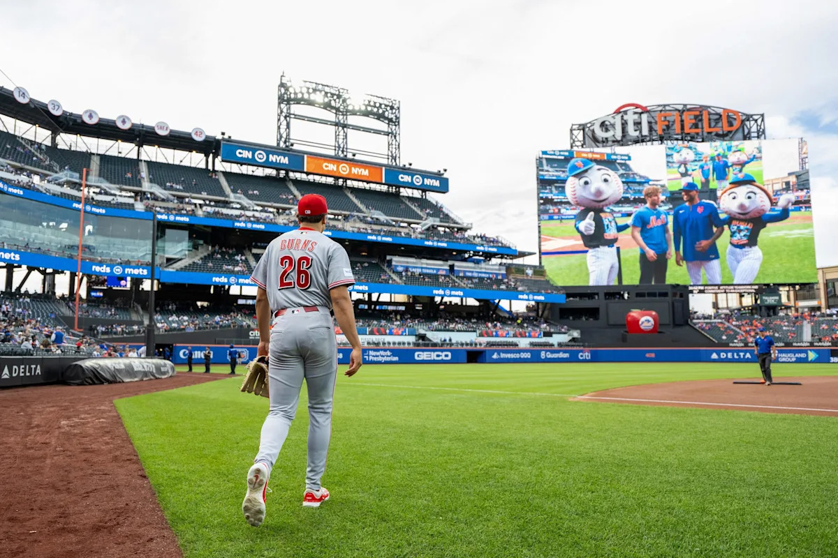 Cincinnati Reds vs. Kansas City Royals – Chase Burns vs. Stephen Kolek