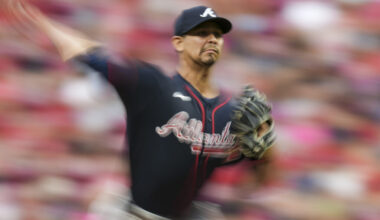 Braves To Select Carlos Carrasco, Jair Camargo