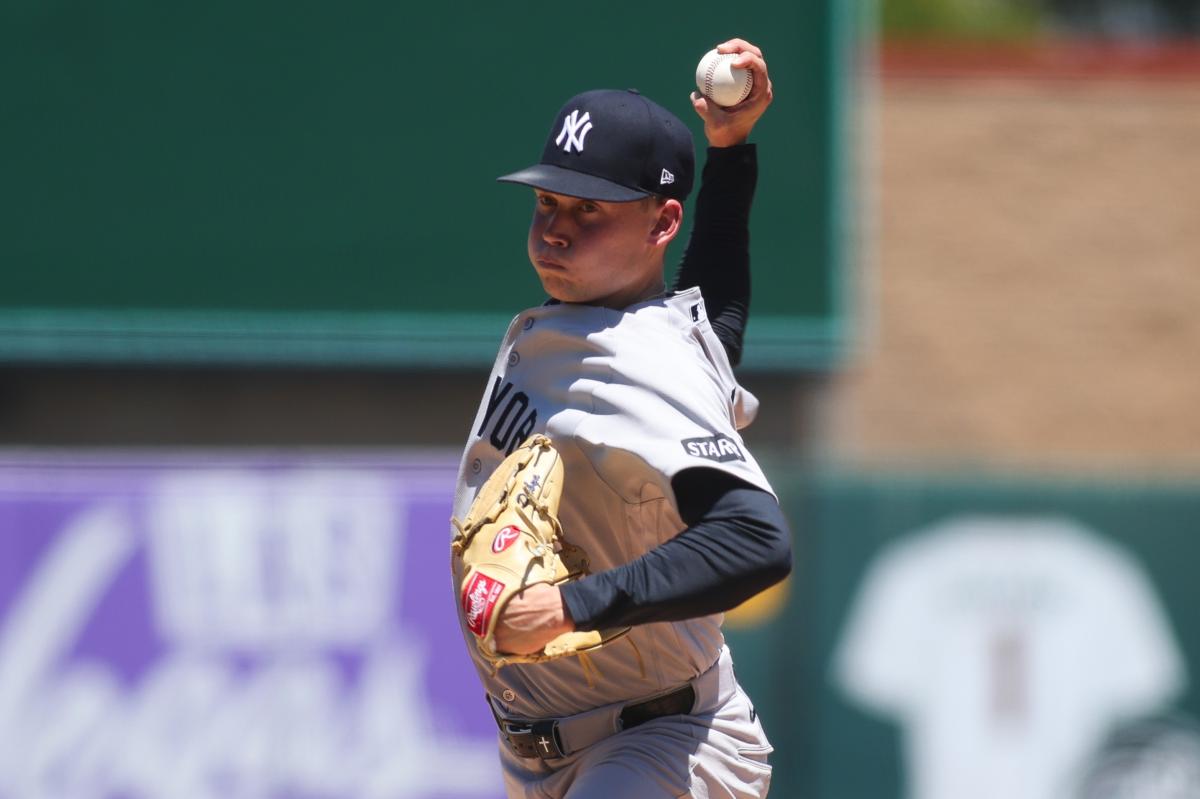 Will Warren found creative way to stay loose as Yankees poured on runs