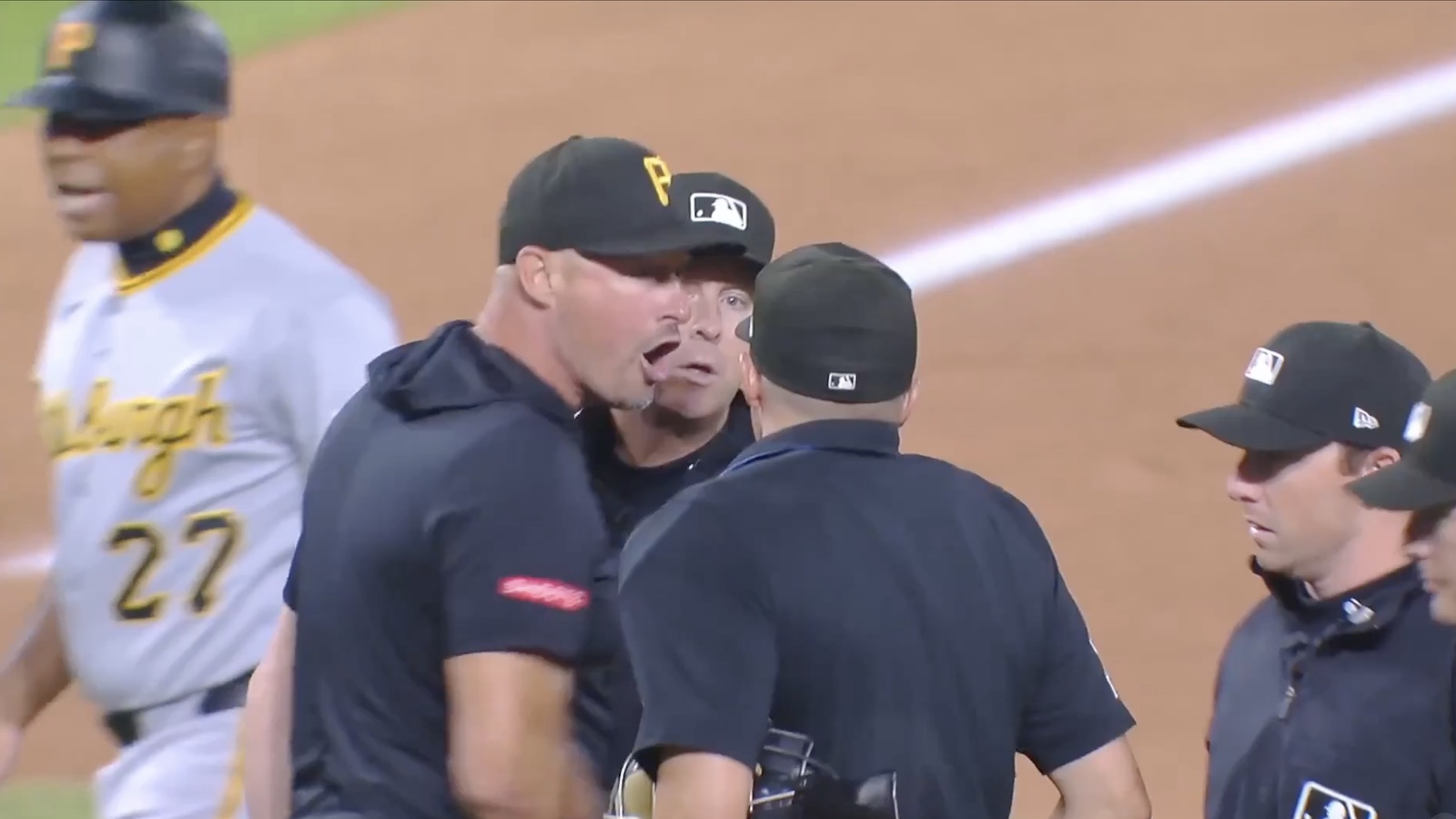 Pirates manager Don Kelly shouting at umpires