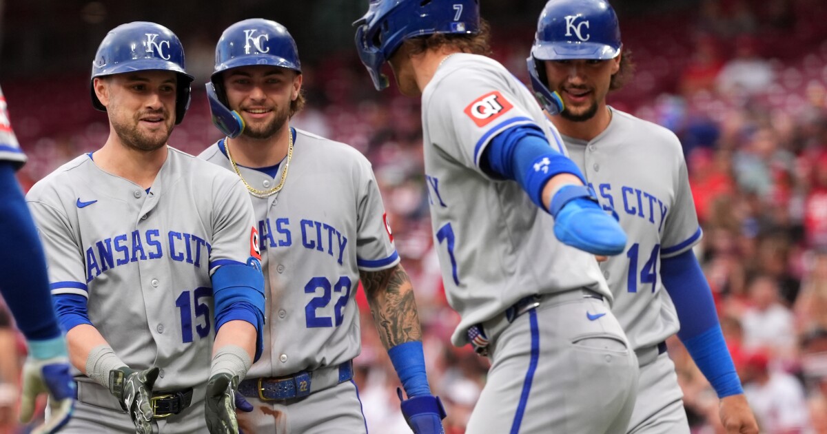 Grand Entrance: KC hits first-inning Grand Slam in win