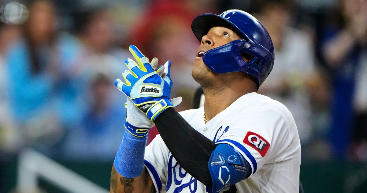 Salvy breaks Kauffman home run record on banner night
