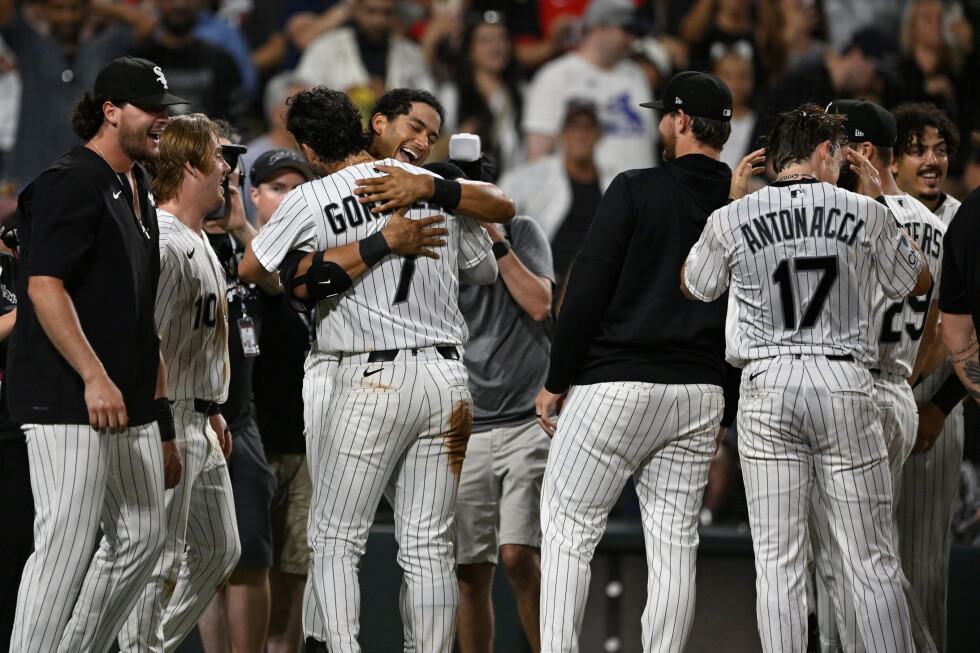 Montgomery's big debut part of week that left White Sox atop AL Central