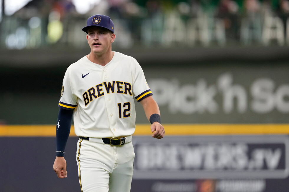 Brewers call up Cooper Pratt ahead of series with Guardians