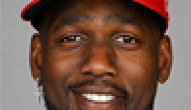 Jorge Soler homers as Angels prevail in 10