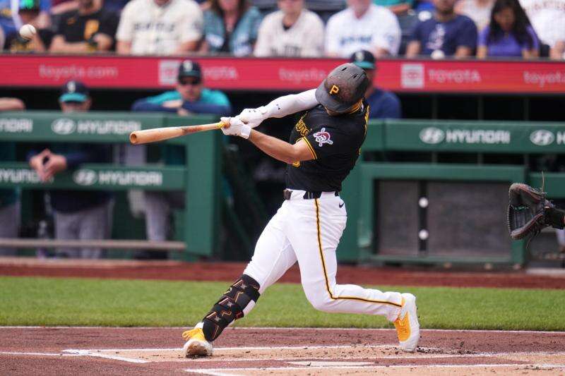 Brandon Lowe, Henry Davis each homer to lead Pirates over Mariners 5-1 – Butler Eagle