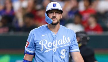 May 30, 2026; Arlington, Texas, USA; Kansas City Royals first baseman Vinnie Pasquantino (9) heads back to the dugout after striking out during the sixth inning against the Texas Rangers at Globe Life Field. Mandatory Credit: Andrew Dieb-Imagn Images