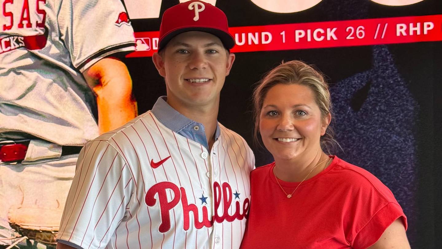 Through His Mother's Eyes: Inside Perspective on The Rise of Gage Wood