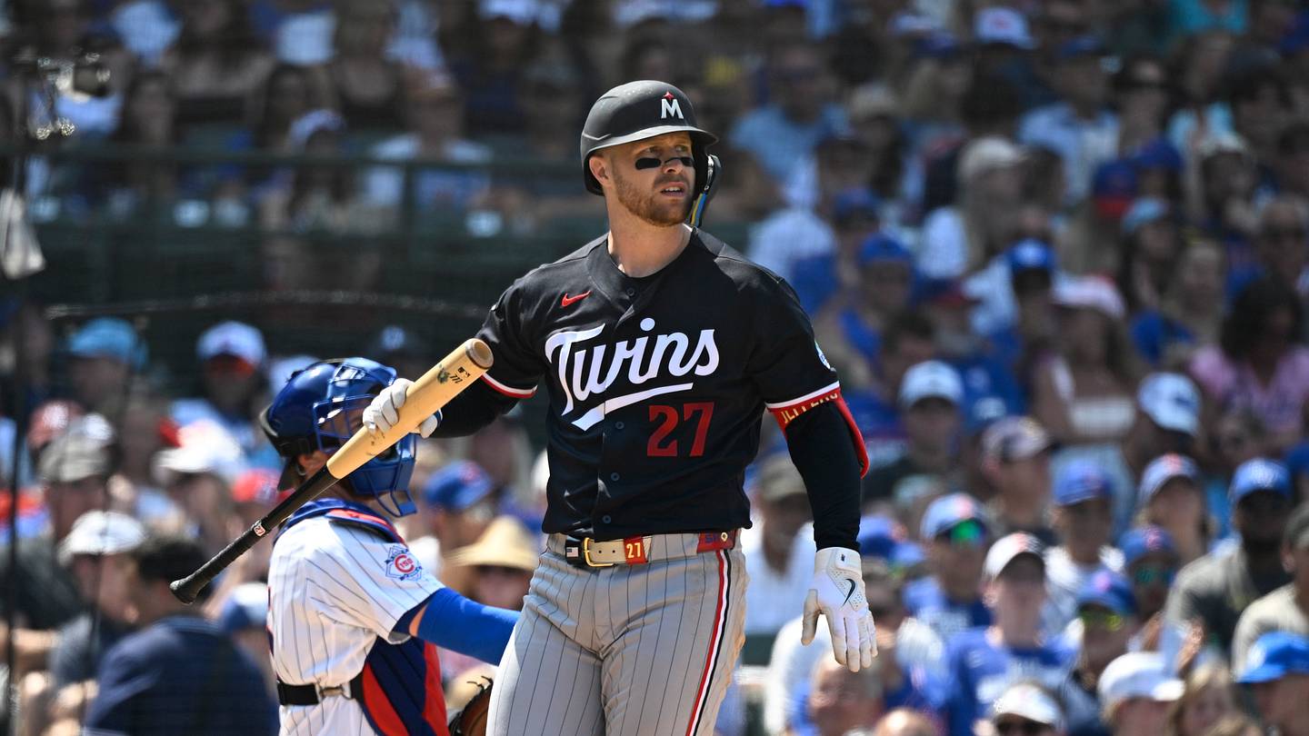 Twins’ Slide Reaches Four Games After Offense Stalls in Cleveland
