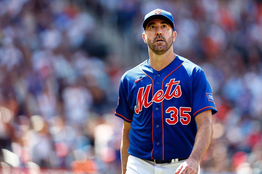 Justin Verlander while pitching for the Mets.