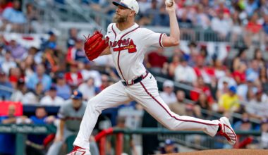 Braves unleash 5 homers in a 14-3 rout of the Mets as Chris Sale earns win