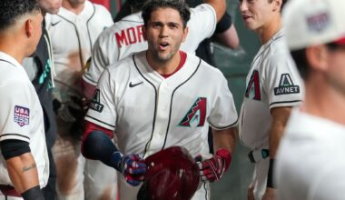 Del Castillo hits 3-run homer to lift Diamondbacks past Brewers 4-3