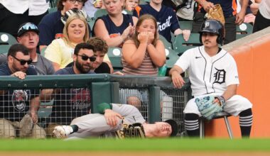 Athletics’ Zack Gelof to have MRI after injuring knee during collision with left field fence