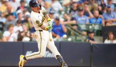 Joey Ortiz stays hot, going 3 for 3 in the Brewers' 4-3 win over the Mets