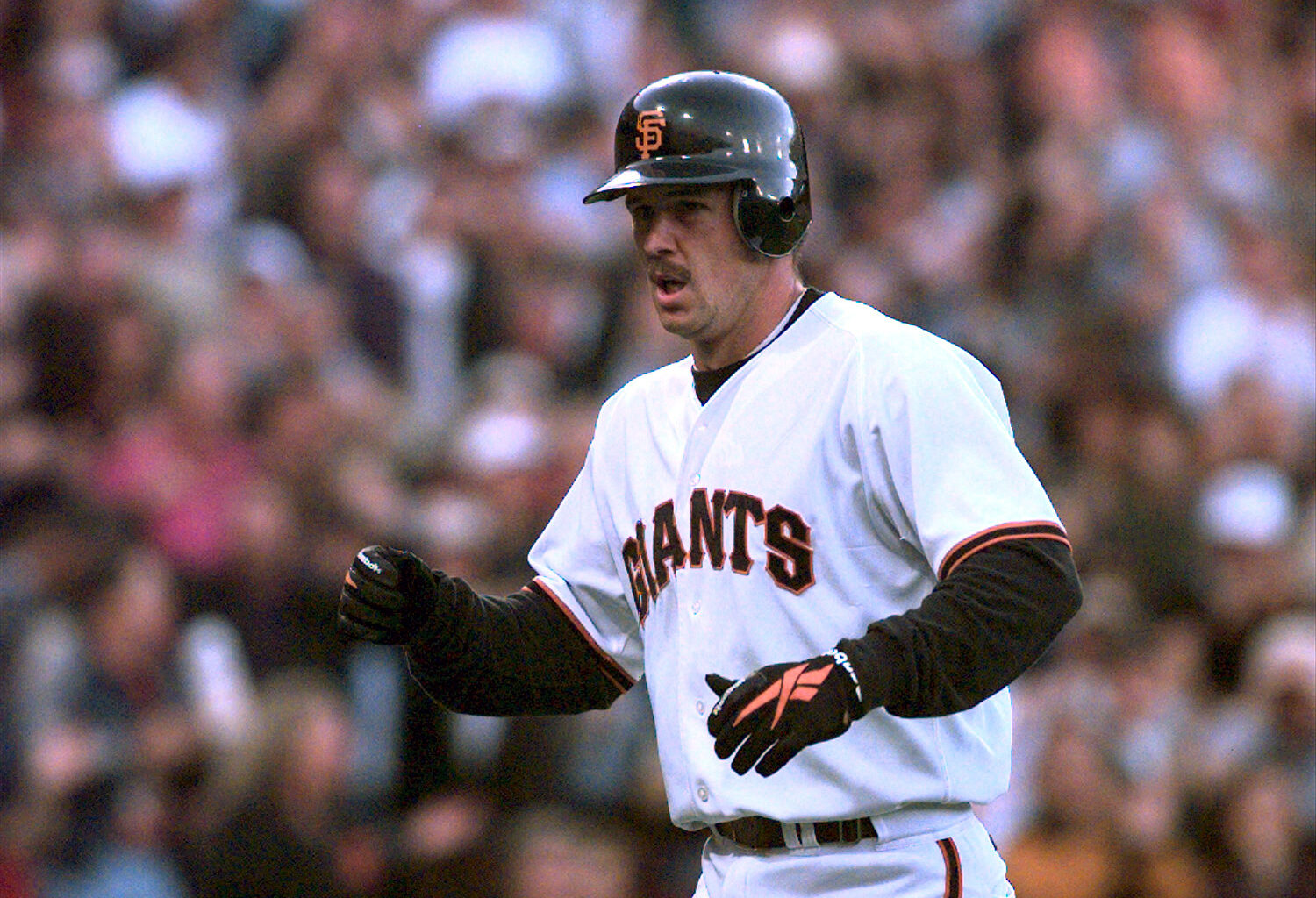 Which former Giants beat writer will hand Jeff Kent his HOF plaque?