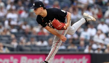 Twins' Paredes scratched minutes before start with oblique strain