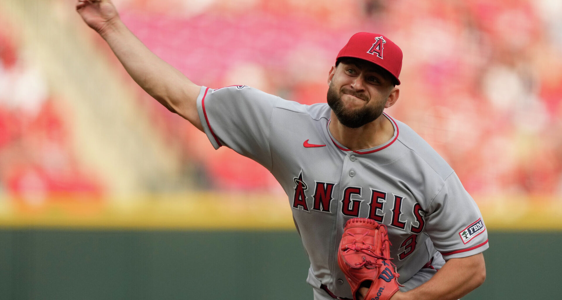 Rangers acquire Silseth, O'Hoppe from Angels