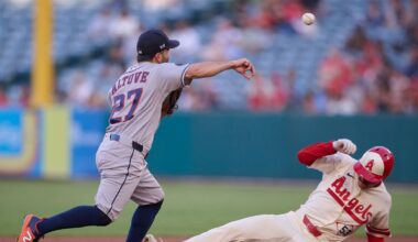 TST Images: Astros defeat Angels, 7-4, at Angel Stadium