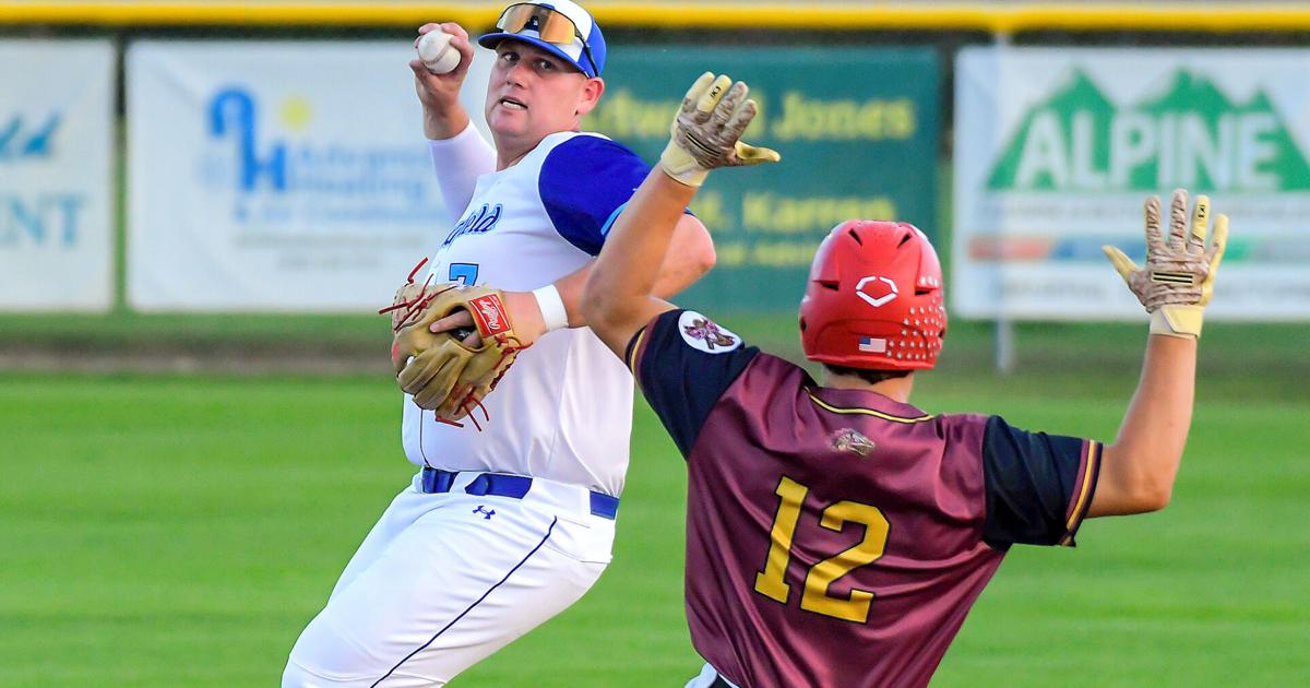 NUL baseball: Blue Sox erupt late to fend off pesky Aztecs | Local Sports