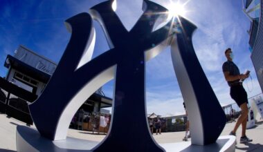 Yankees take Arkansas lefty Hunter Dietz in 2026 MLB Draft