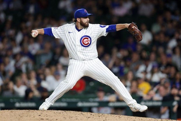 Cubs pitcher Aaron Civale (38) pitches during the eighth inning against the Tigers at Wrigley Field July 21, 2026 in Chicago. (Armando L. Sanchez/Chicago Tribune)