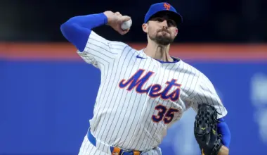 White Sox reportedly have strong interest in Mets 2.39 ERA starter image