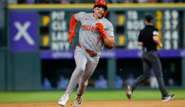 Reds' Spencer Steer Leaves Game Due To Wrist Injury