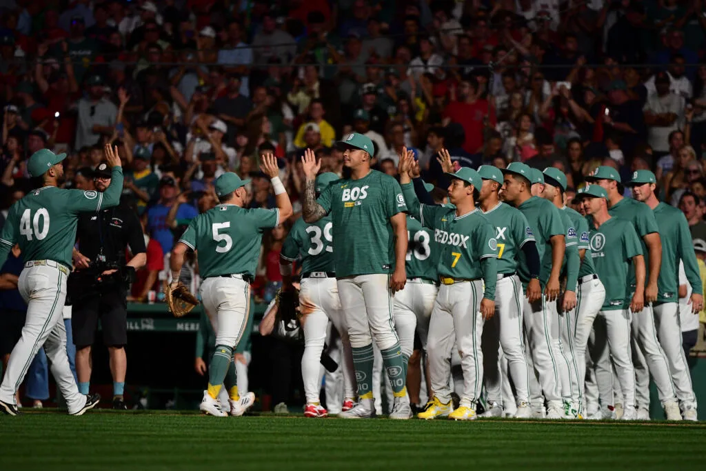 Red Sox Stay Red Hot, Extend Winning Streak