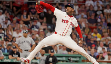 MLB notes: Hall of Famer praises 'monster' Red Sox closer Aroldis Chapman