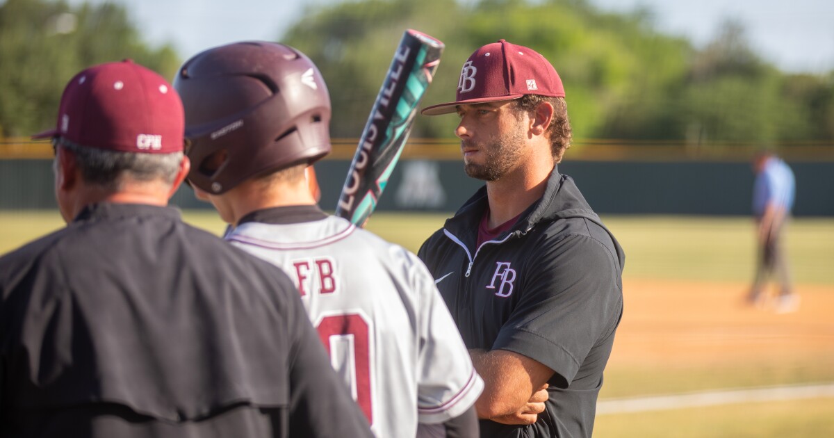 Veterans Memorial names Hayden Vesely as new baseball head coach
