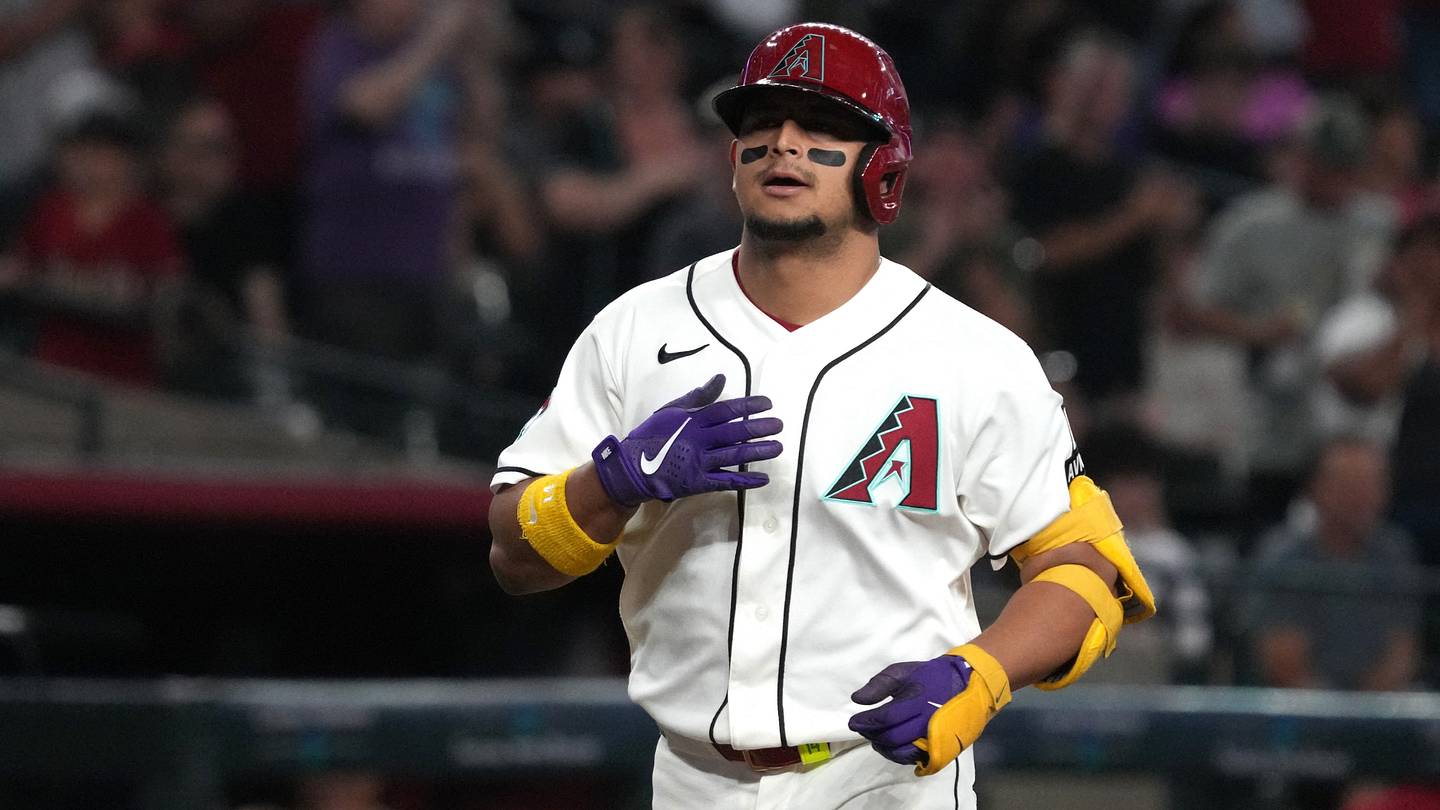 Diamondbacks Shuffle Roster With New 4-Player Transaction