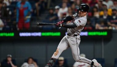 Diamondbacks use 7-run seventh to blast past Guardians