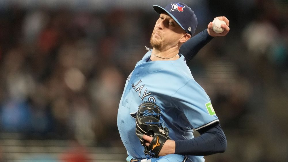 Twins acquire reliever Hoffman in trade deadline deal with Toronto | WDAY Radio