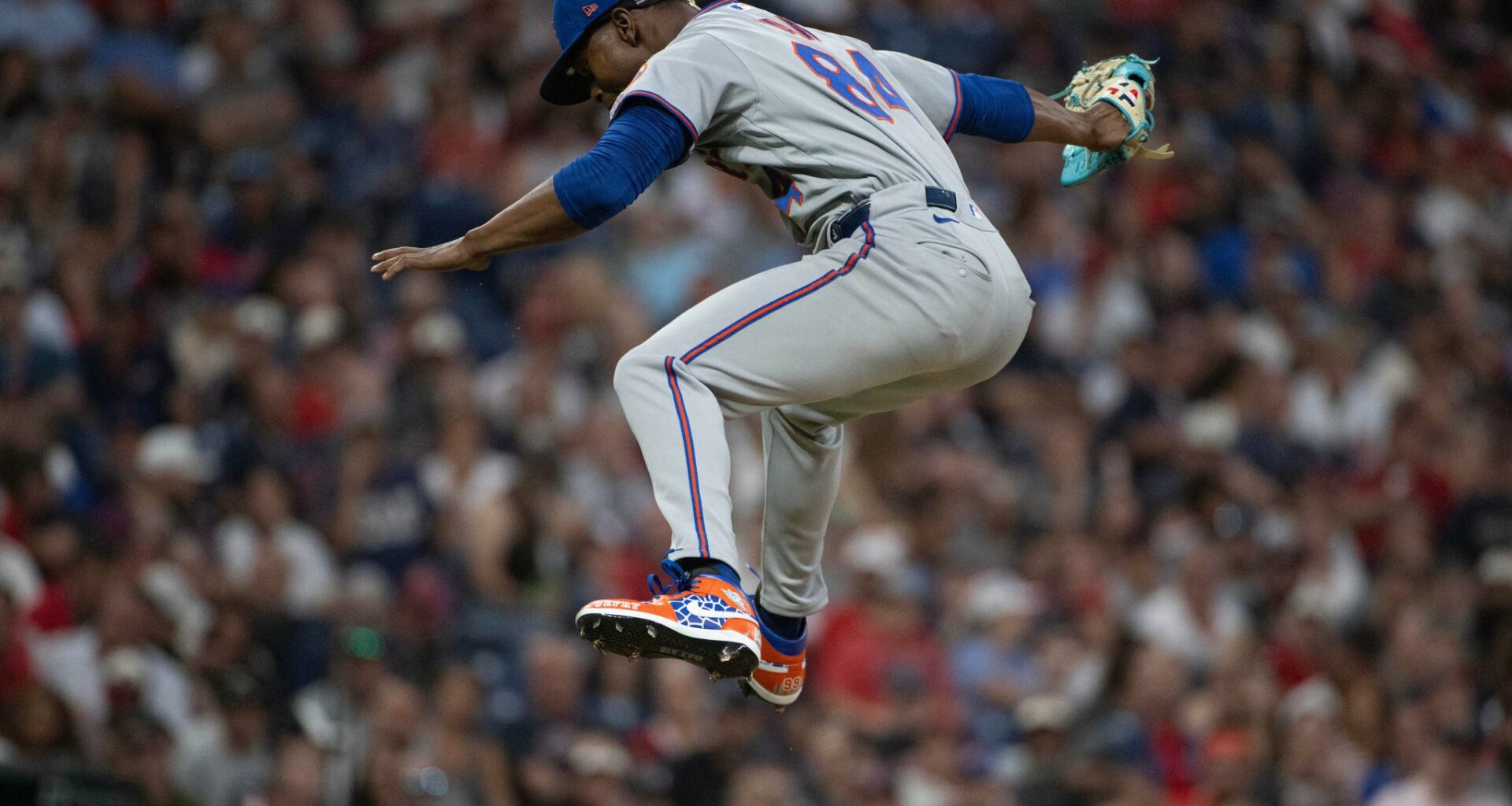 Mets rookie Jefry Yan has viral high-flying celebration after striking out his 1st MLB batter