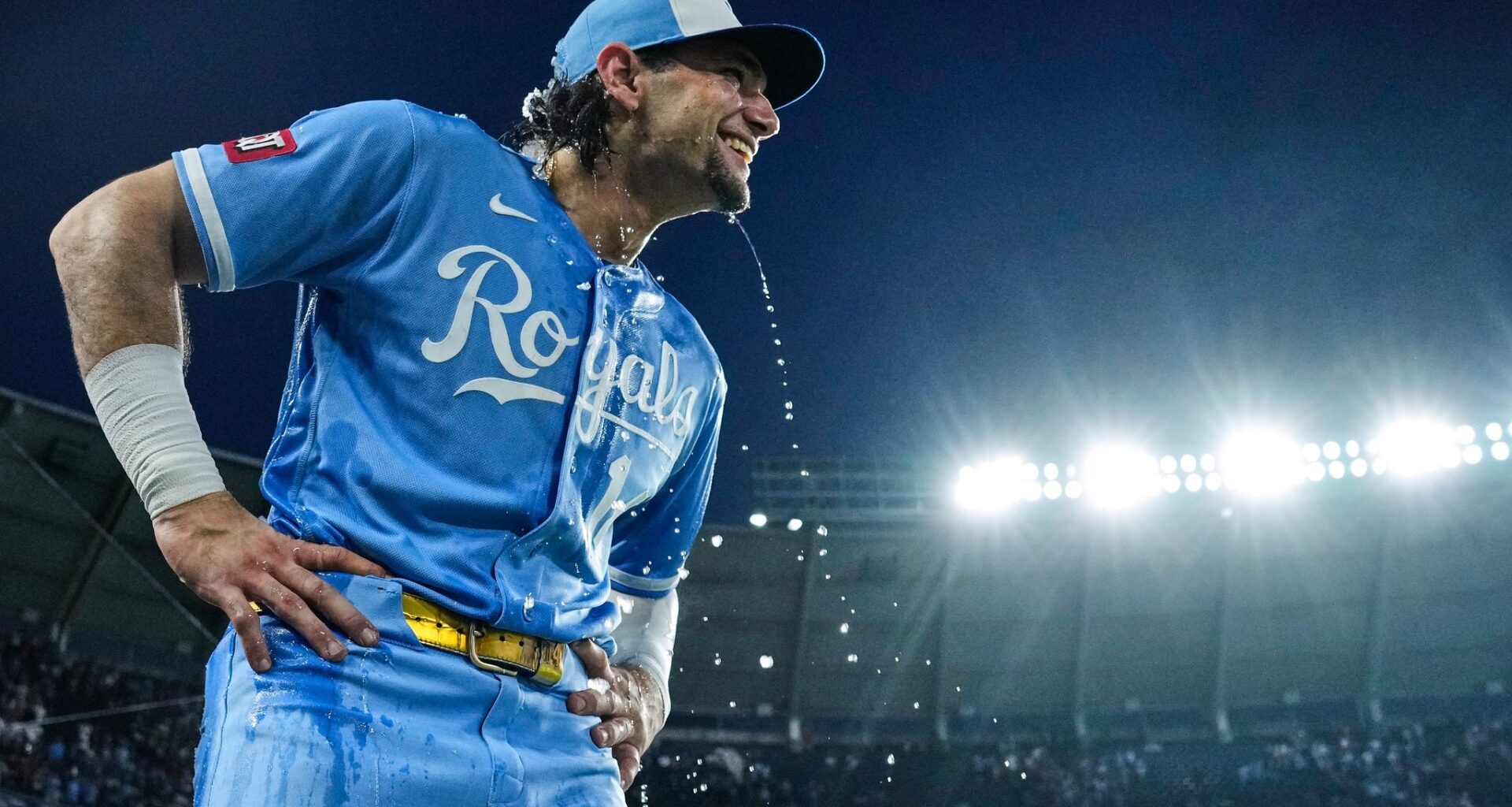 Jac Caglianone gives struggling Royals reason to hope with 2 homers, 2 doubles in win over Cubs