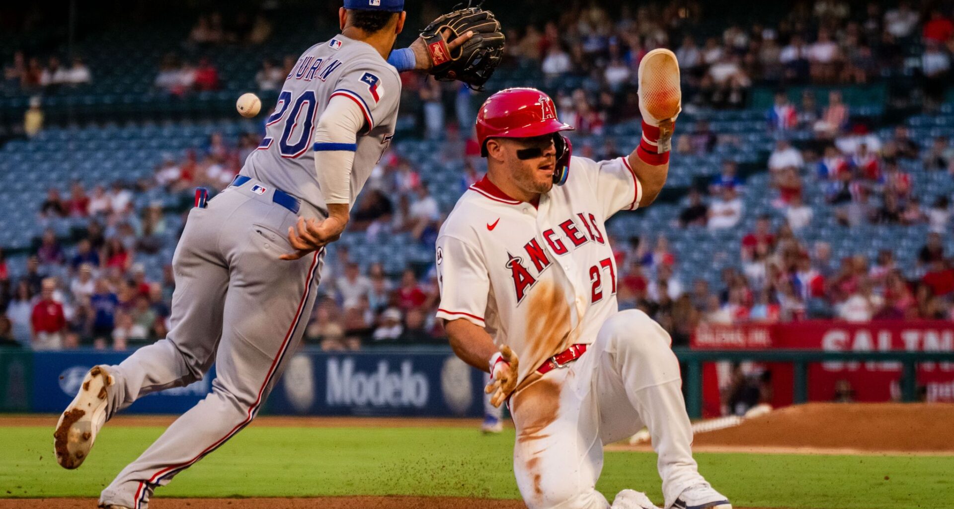 Zach Neto keys early rally, Angels snap 3-game skid with 3-2 win over Rangers