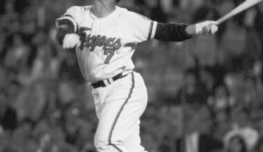 Baseball: Japan, S. Korea batting champion Baek In Chun dies