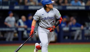 Okamoto sets Blue Jays rookie record with 25th home run as Toronto cruises by Rays 10-5