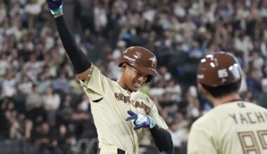 Baseball: Fighters make history with 4 straight home runs from 1st at-bat